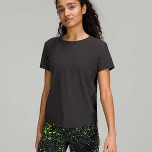 Lululemon Lightweight Stretch Running Short Sleeve Shirt • size 20